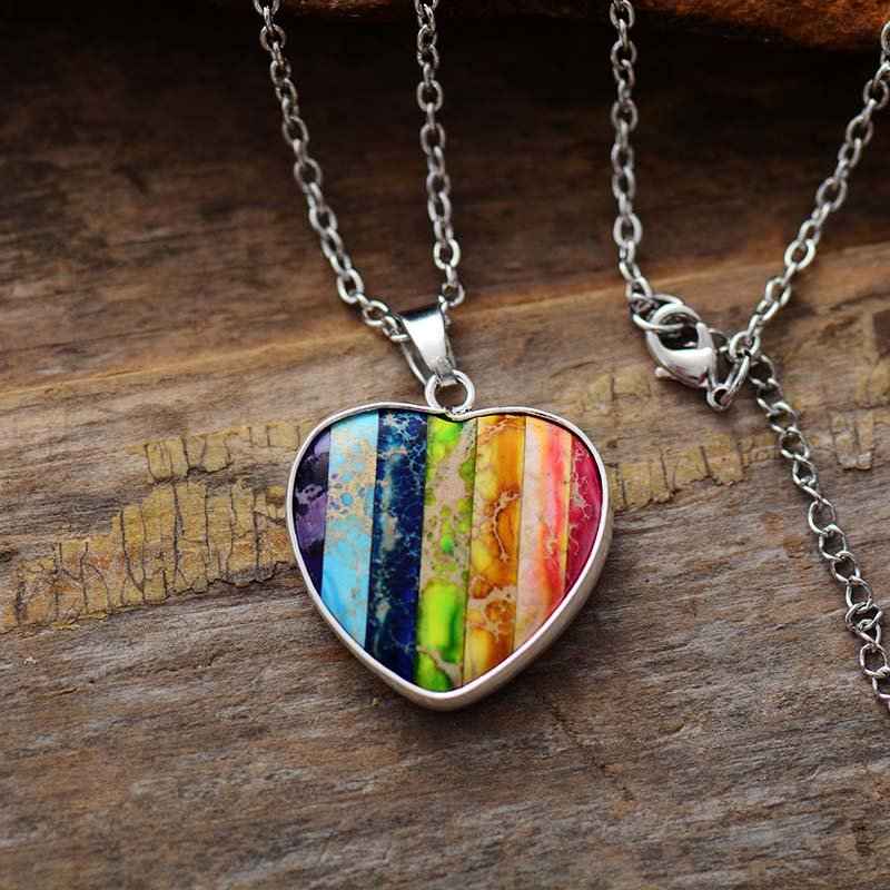 Chakra Heart Pendant Necklace - Luulink