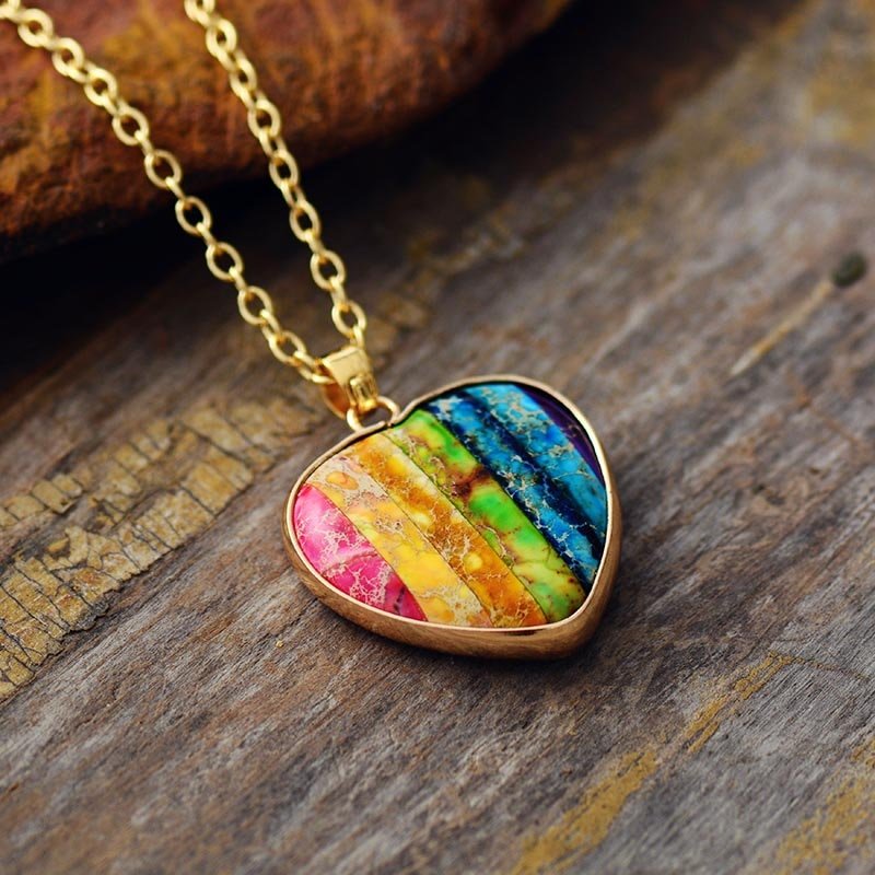 Chakra Heart Pendant Necklace - Luulink