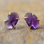 Majestic Queen Stud Earrings - Luulink